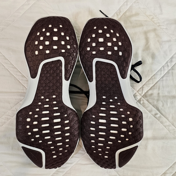 Nike Invincible 3 - Picture 5 of 5